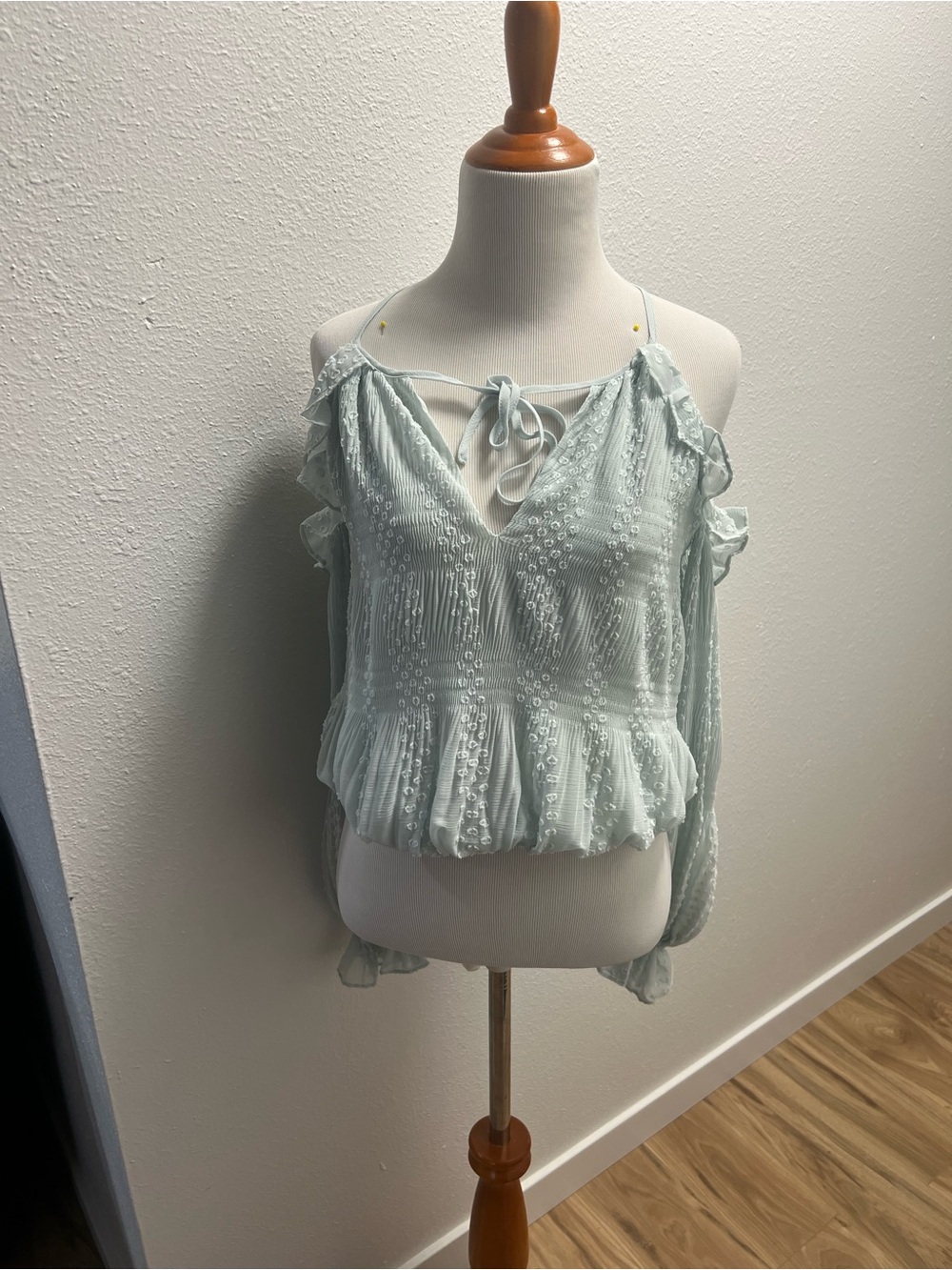J.O.A. Mint Green Cold-Shoulder Ruffle Peplum Blouse